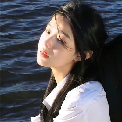 冰山下的守望者